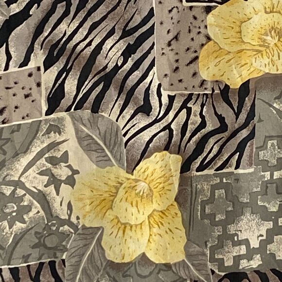 Dress Barn Silk Blouse Womens Large Black Yellow Green Floral Animal Print - Picture 7 of 9